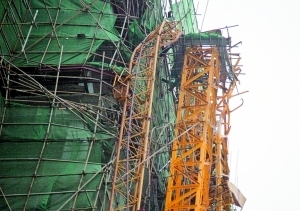 塔吊倒栽蔥致5死1重傷_新聞中心_新浪網(wǎng)